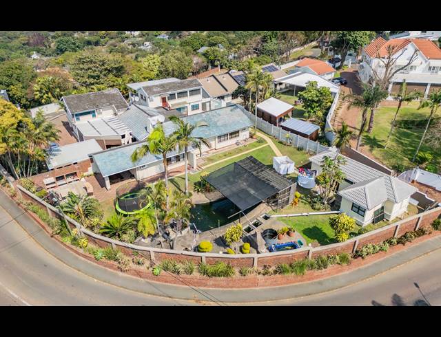 8 BEDROOM FREEHOLD FOR SALE IN WESTVILLE
